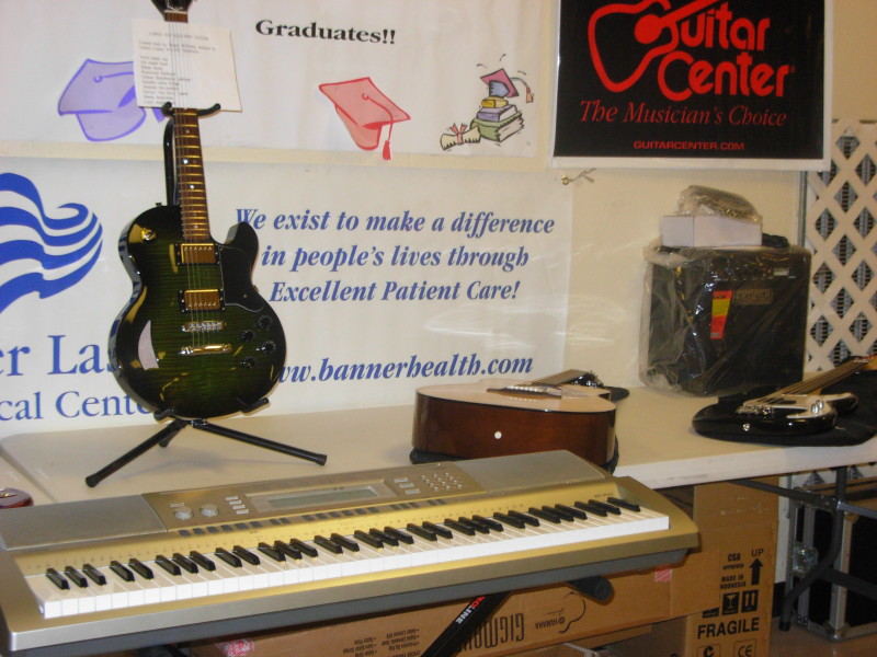 Hand crafted guitar by Tomm Williams