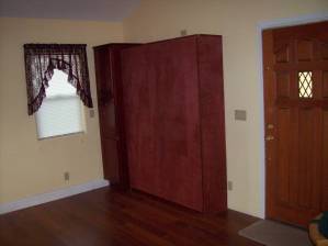 Murphy bed closed 